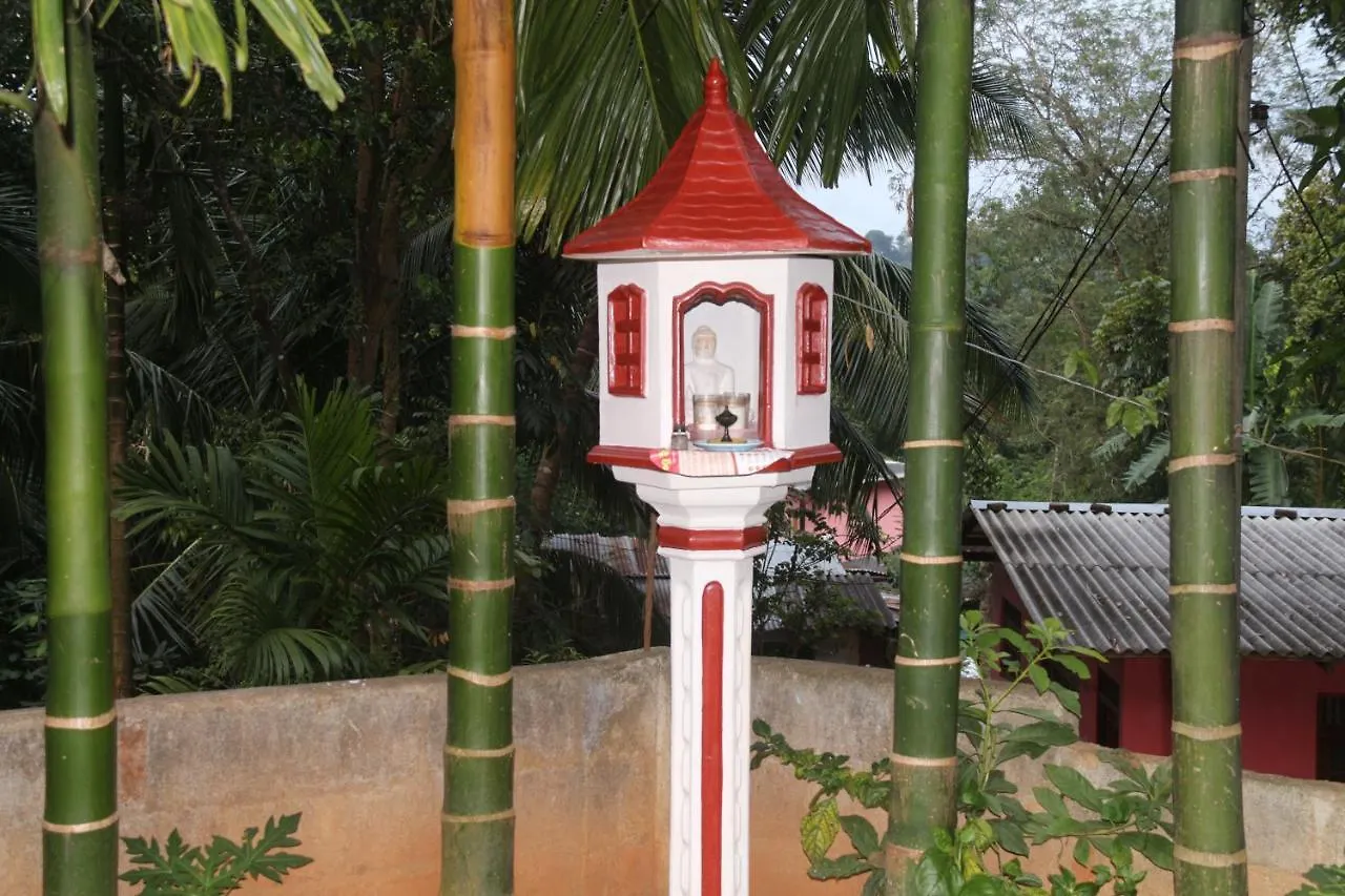 Hotel Apple Sara Home Stay Kandy